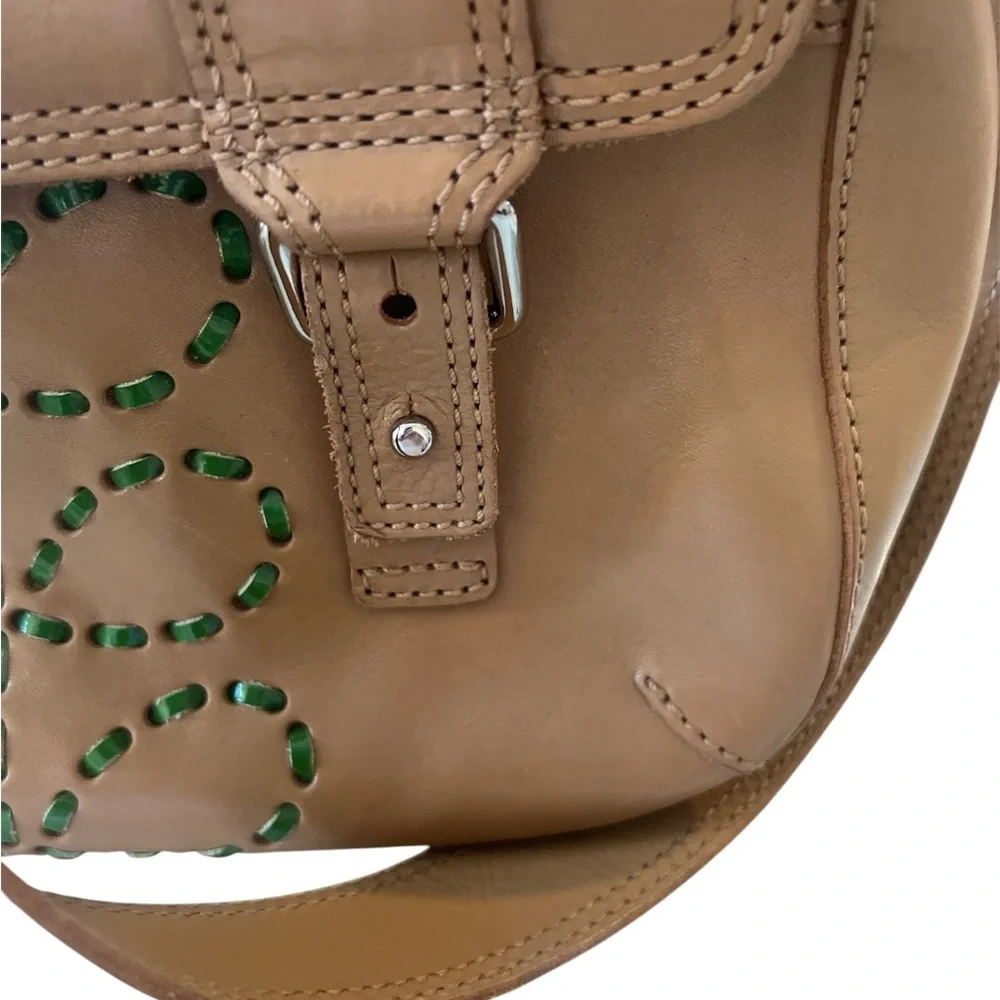 Orla Kiely Tan Leather Crossbody with Green Detailing - Picture 4 of 16